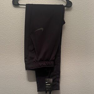 Nike Mens Black Therma Sweatpants